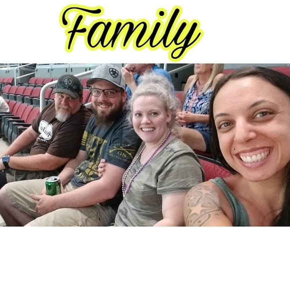 Meet your Posher, Christopher - Picture 1 of 1